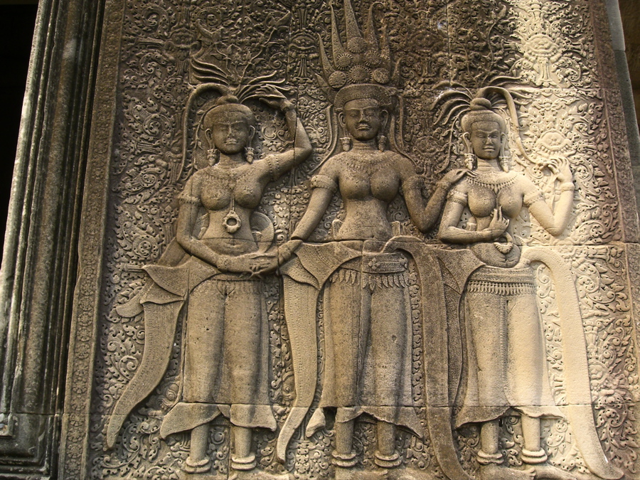 Angkor Wat wall detail