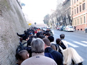 Vatican Museum line