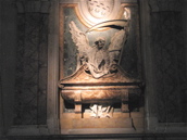 Cardinal's tomb