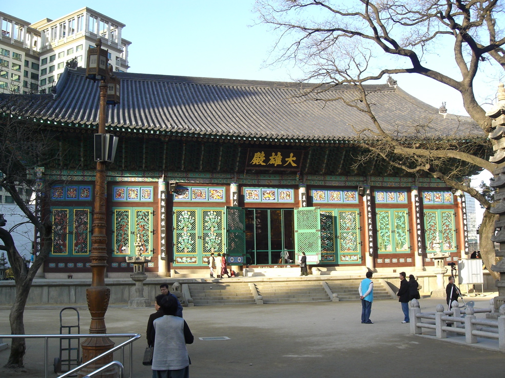 Jogyesa Shrine in Seoul